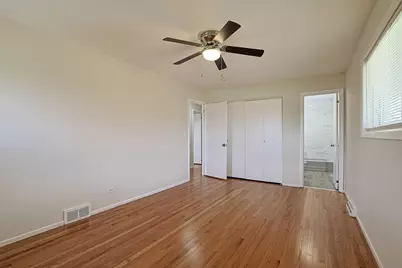 761 Marshall Drive, Des Plaines, IL 60016 - Photo 13