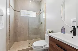 4736 N Lincoln Ave, Chicago, IL 60625 - Photo 19