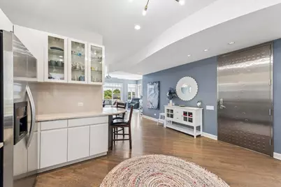 4736 N Lincoln Avenue #4, Chicago, IL 60625 - Photo 9