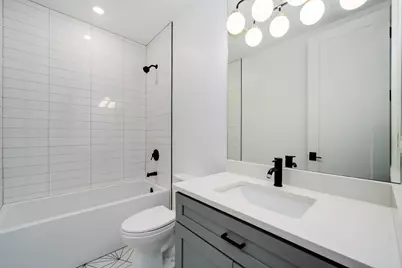 2759 W Lawrence Avenue #2W, Chicago, IL 60625 - Photo 15