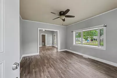 303 N Greely Street, Monticello, IL 61856 - Photo 11