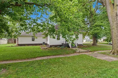 303 N Greely Street, Monticello, IL 61856 - Photo 33