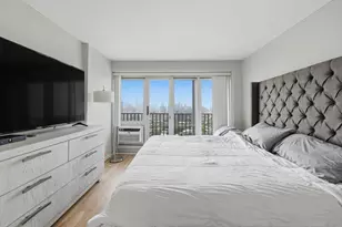 1960 N Lincoln Park, Chicago, IL 60614 - Photo 15
