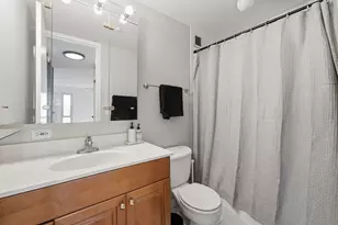 1960 N Lincoln Park, Chicago, IL 60614 - Photo 13