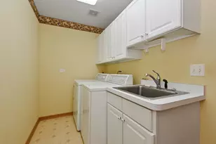 10427 Songbird Cir, Orland Park, IL 60467 - Photo 27