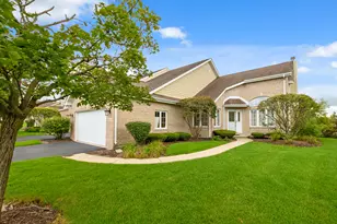10427 Songbird Cir, Orland Park, IL 60467 - Photo 3