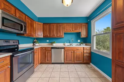1015 Denham Place, Schaumburg, IL 60194 - Photo 9