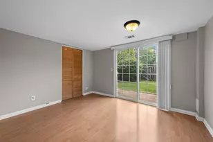 1015 Denham Pl, Schaumburg, IL 60194 - Photo 19
