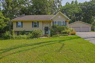 1305 13th St, Winthrop Harbor, IL 60096 - Photo 1