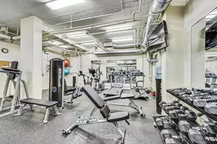 2300 N Commonwealth Ave, Chicago, IL 60614 - Photo 19