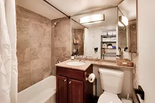 2300 N Commonwealth Ave, Chicago, IL 60614 - Photo 13