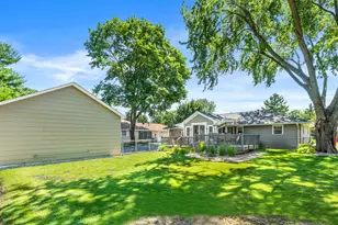 2309 Lowell St, Aurora, IL 60506 - Photo 25