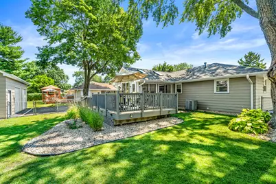 2309 Lowell Street, Aurora, IL 60506 - Photo 3