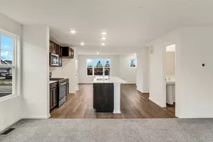 405 Lakeshore Ct, Saint Charles, IL 60174 - Photo 21
