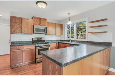 1612 N Leonard Avenue, McHenry, IL 60050 - Photo 5