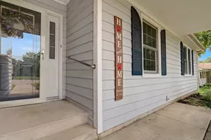 1612 N Leonard Ave, McHenry, IL 60050 - Photo 3