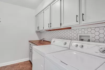 1612 N Leonard Avenue, McHenry, IL 60050 - Photo 17