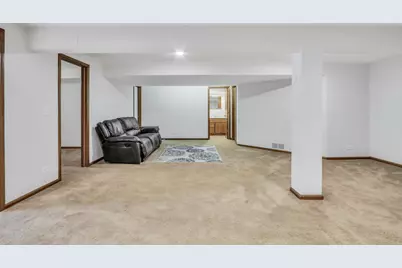 1612 N Leonard Avenue, McHenry, IL 60050 - Photo 27