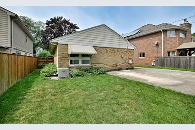 1705 S Ashland Avenue, Park Ridge, IL 60068 - Photo 21