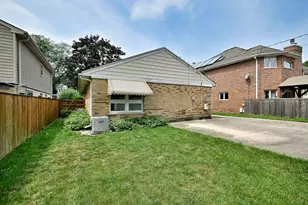 1705 S Ashland Ave, Park Ridge, IL 60068 - Photo 21