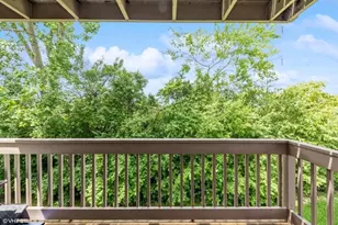 224 W Ct of Shorewood, Vernon Hills, IL 60061 - Photo 11