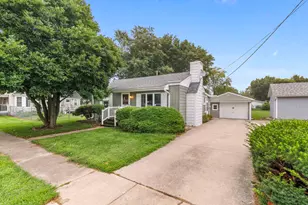 415 N Depot St, Somonauk, IL 60552 - Photo 21
