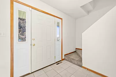 5480 Bastian Boulevard, South Beloit, IL 61080 - Photo 3