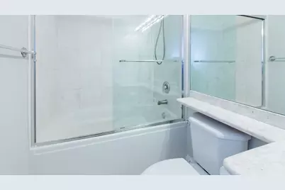 165 N Canal Street #1426, Chicago, IL 60606 - Photo 29