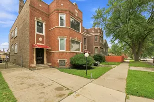 8718 S Kingston Ave, Chicago, IL 60617 - Photo 1