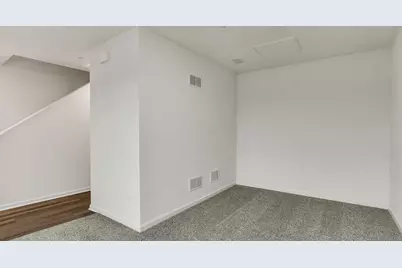 401 Lakeshore Court, Saint Charles, IL 60174 - Photo 25