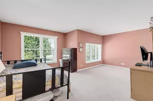 537 N Sycamore Ln, North Aurora, IL 60542 - Photo 27