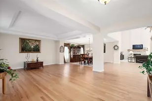 537 N Sycamore Ln, North Aurora, IL 60542 - Photo 7