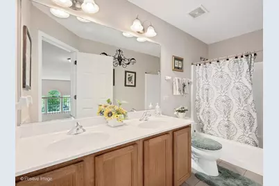 537 N Sycamore Lane, North Aurora, IL 60542 - Photo 29