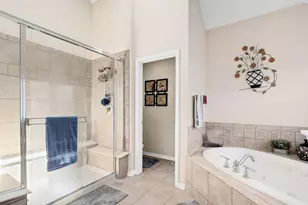 537 N Sycamore Ln, North Aurora, IL 60542 - Photo 25