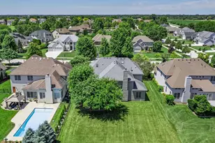 537 N Sycamore Ln, North Aurora, IL 60542 - Photo 33