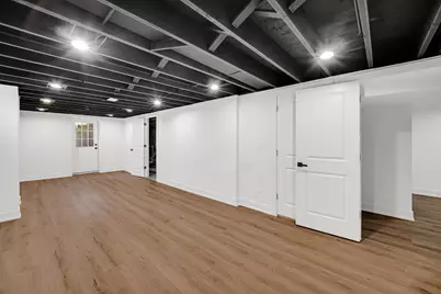 8918 Kilpatrick Avenue, Skokie, IL 60076 - Photo 19