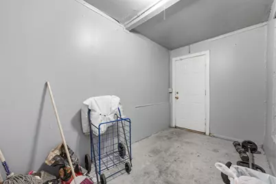 2333 S Whipple Street, Chicago, IL 60623 - Photo 31