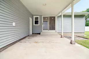 654 W River St, Bourbonnais, IL 60914 - Photo 27