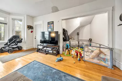 3719 N Janssen Avenue, Chicago, IL 60613 - Photo 23