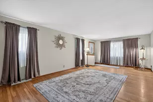 206 W Larue St, Streator, IL 61364 - Photo 3