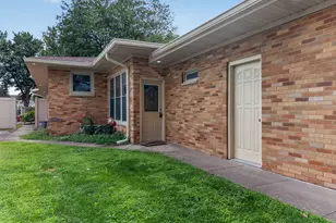 206 W Larue St, Streator, IL 61364 - Photo 31