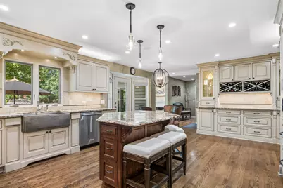 118 S Montclair Avenue, Glen Ellyn, IL 60137 - Photo 7