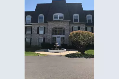 5000 Carriageway Drive #303, Rolling Meadows, IL 60008 - Photo 1