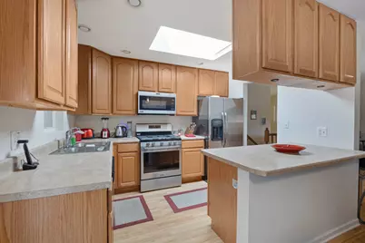 1204 Leeds Lane, Elk Grove Village, IL 60007 - Photo 7