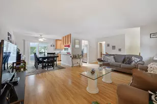 1204 Leeds Ln, Elk Grove Village, IL 60007 - Photo 5