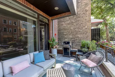 1081 N Marshfield Avenue #1, Chicago, IL 60622 - Photo 3