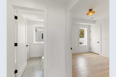 118 N President Street, Wheaton, IL 60187 - Photo 17