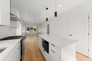 118 N President St, Wheaton, IL 60187 - Photo 15
