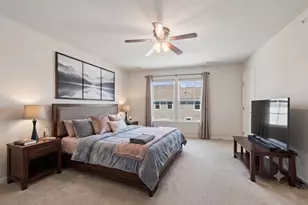 69 Nicholas Dr W, Des Plaines, IL 60016 - Photo 13