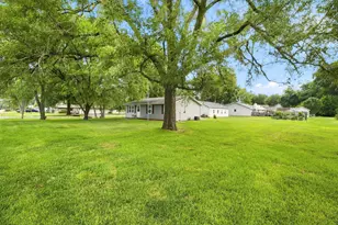 371 N Center St, Braidwood, IL 60408 - Photo 29